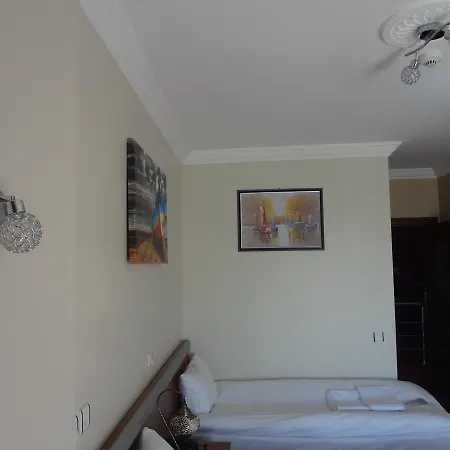 Rosalinda Hotel Gümüldür